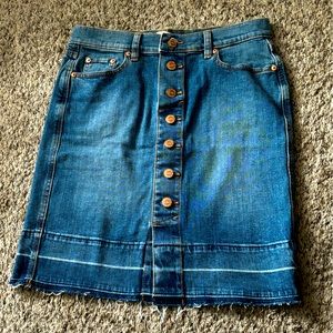 LOFT Petite Stretch Distressed Fringe Straight Skirt Size 0P